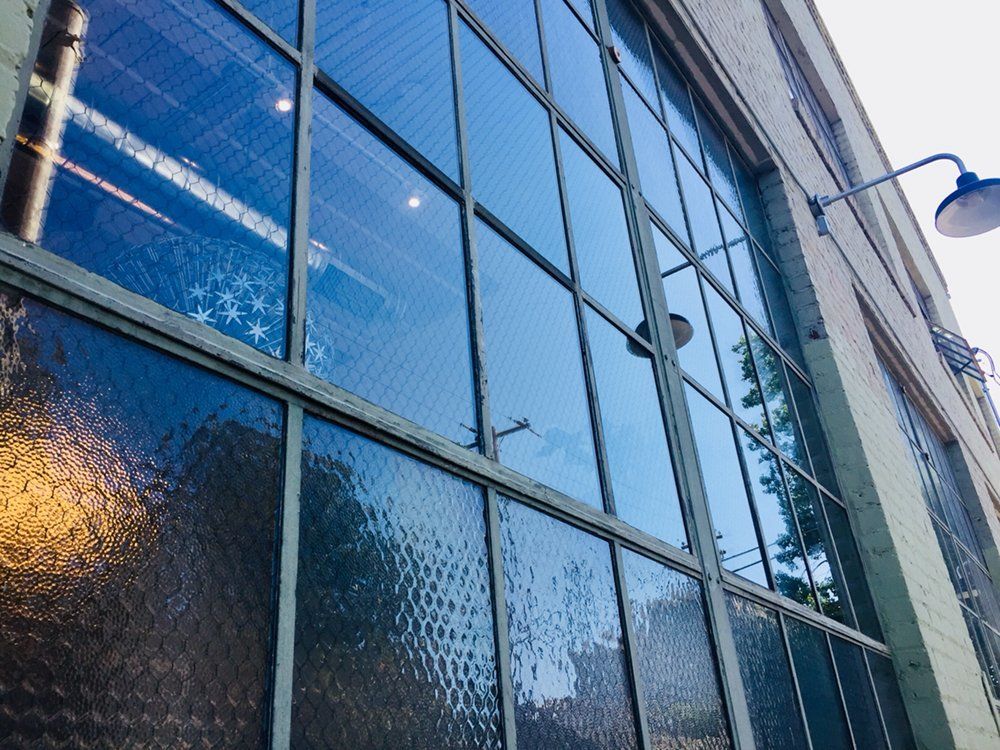 Sacramento commercial window washing