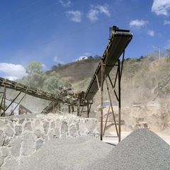 Cantesa S.A. de C.V. - Construccion en la montaña