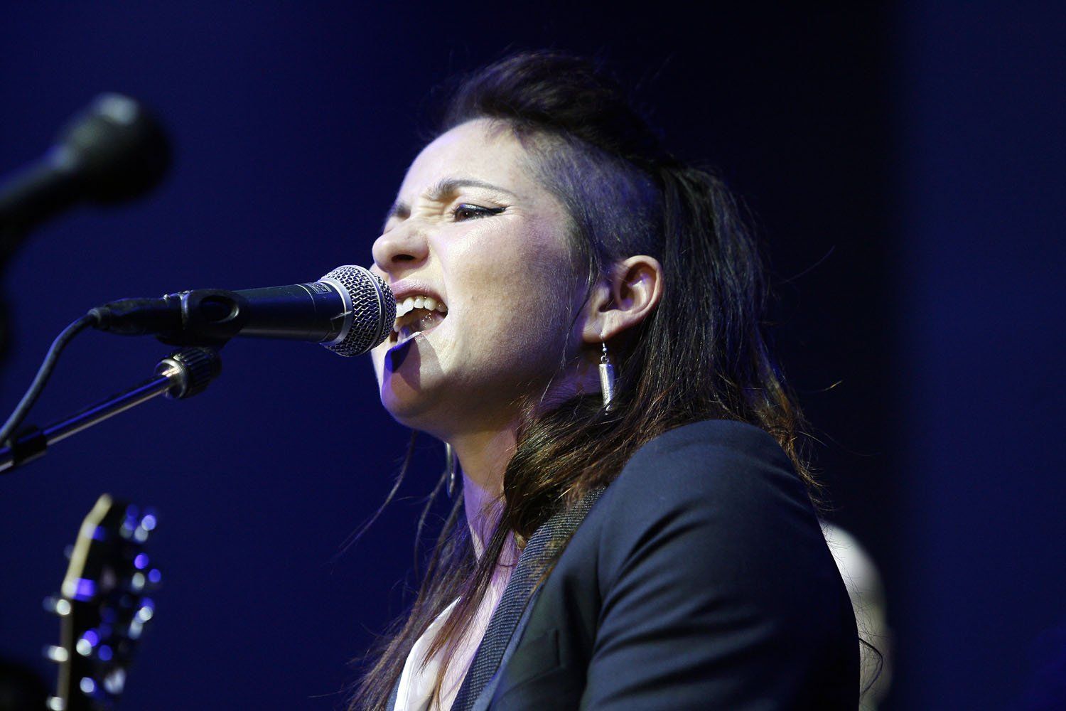 KT Tunstall @ Plymouth Pavilions 14th December 2012 - www.leapimages.co.uk