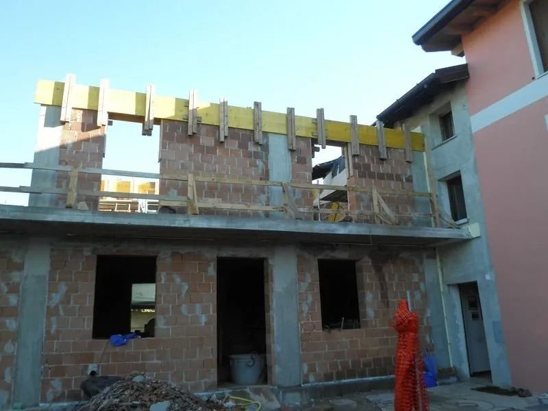 edificio in costruzione