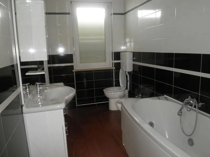 bagno di una'abitazione appena ristrutturata