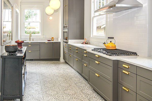 Kitchen Window Type — Countertop Specialists in Savannah, GA Kitchen Window Type — Countertop Specialists in Savannah, GA