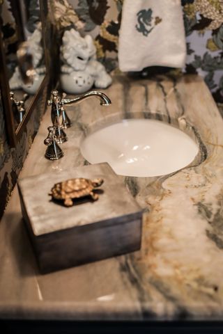 Elegant Kitchen — Countertop Specialists in Savannah, GA Elegant Kitchen — Countertop Specialists in Savannah, GA