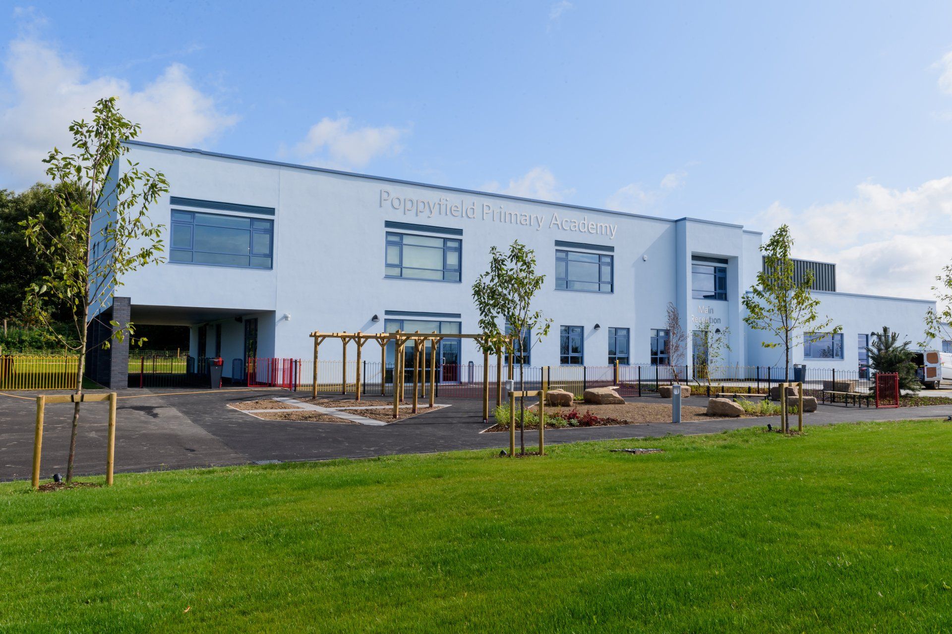 Poppyfield School