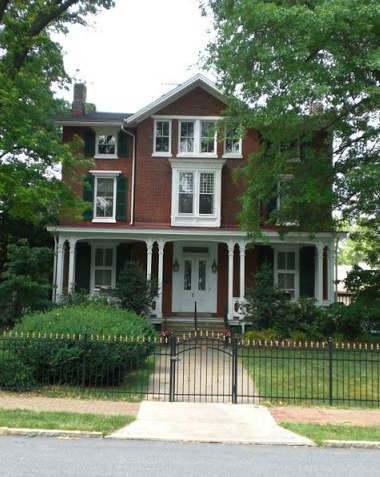 brick house 2 - stone work in Newtown Square, PA