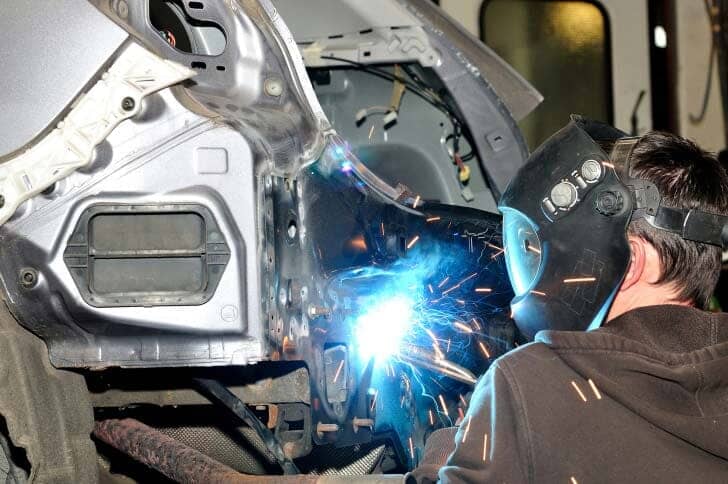 Body worker welding panels - Albuquerque, NM - M & M Body LLC Body worker welding panels - Albuquerque, NM - M & M Body LLC
