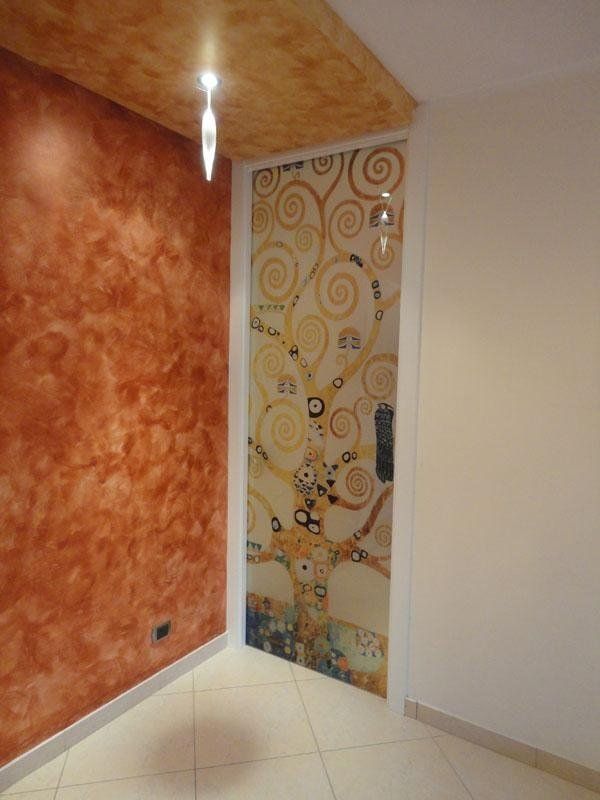 porta con due ante mobili
