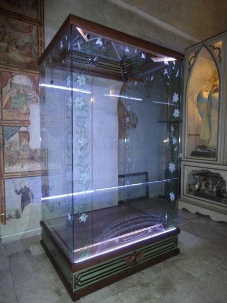 Teca sacra vuota
