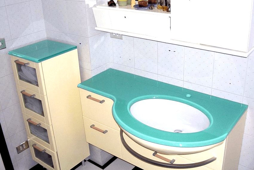 Top bagno in cristallo retrolaccato