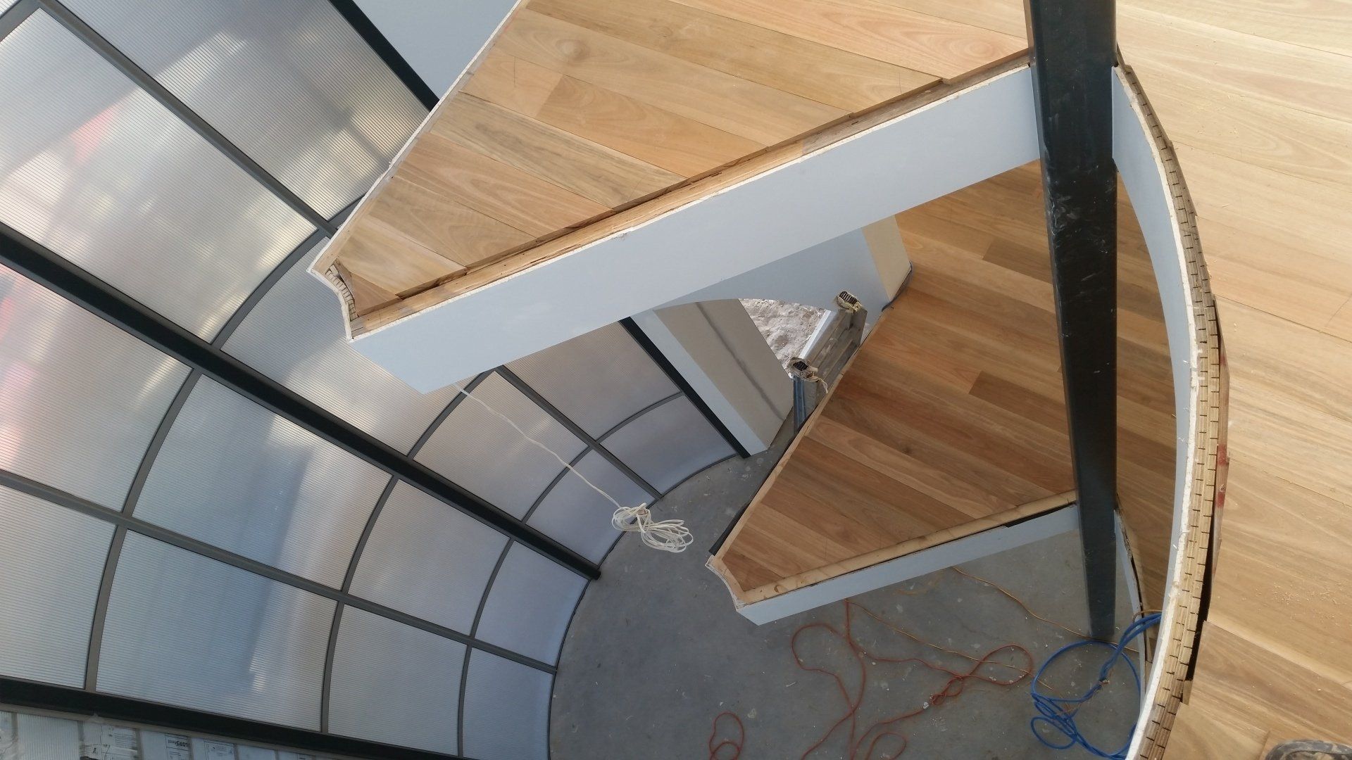 example of hardwood floor installation of overlay bedheads