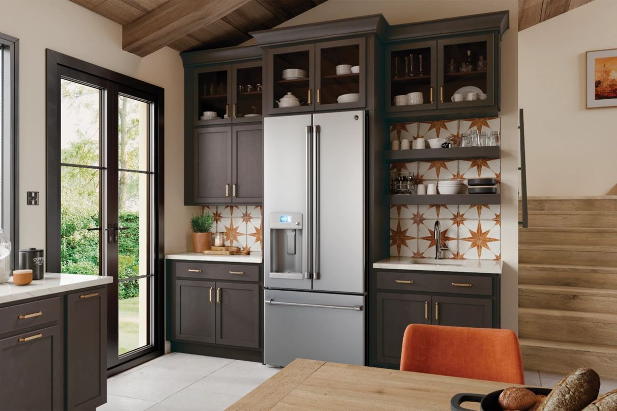 kitchen bar area