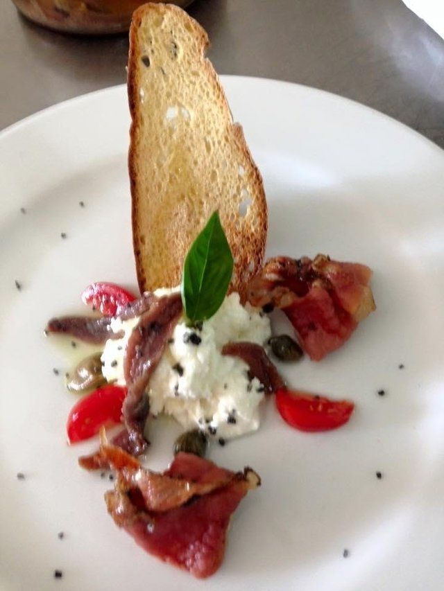 ricotta con alici