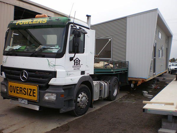 oversize load truck