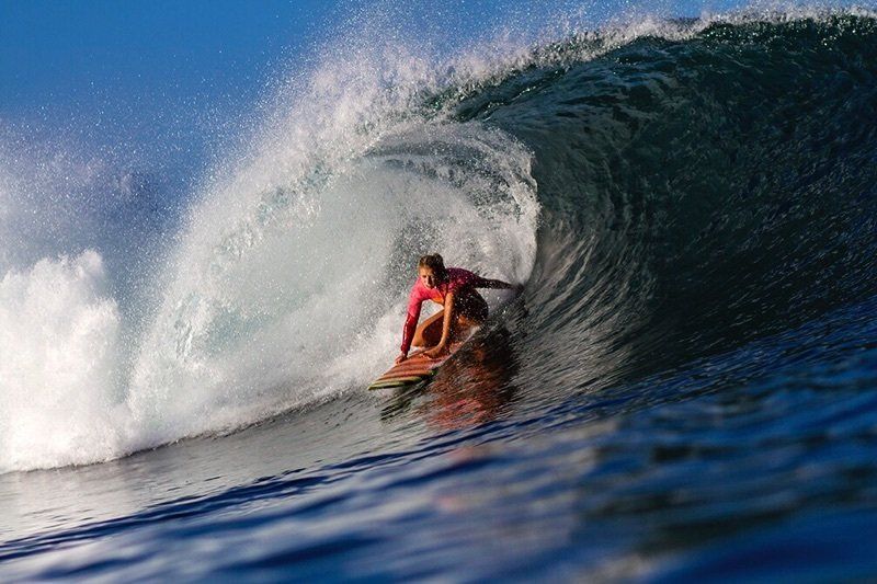 women's at pipeline