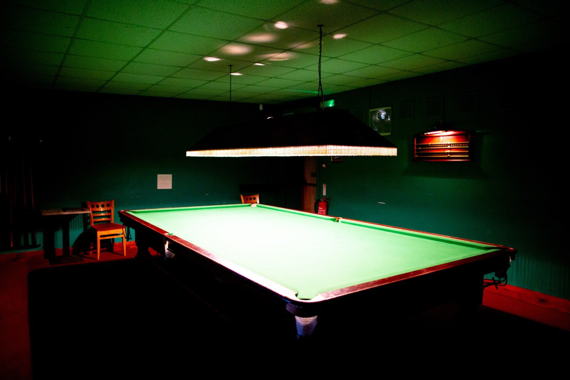 snooker table