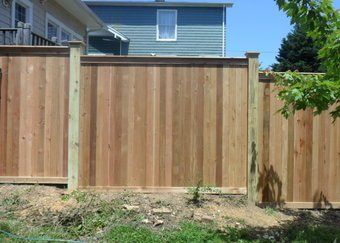 staggered flat board fence - custom fences in Rockville, MD staggered flat board fence - custom fences in Rockville, MD