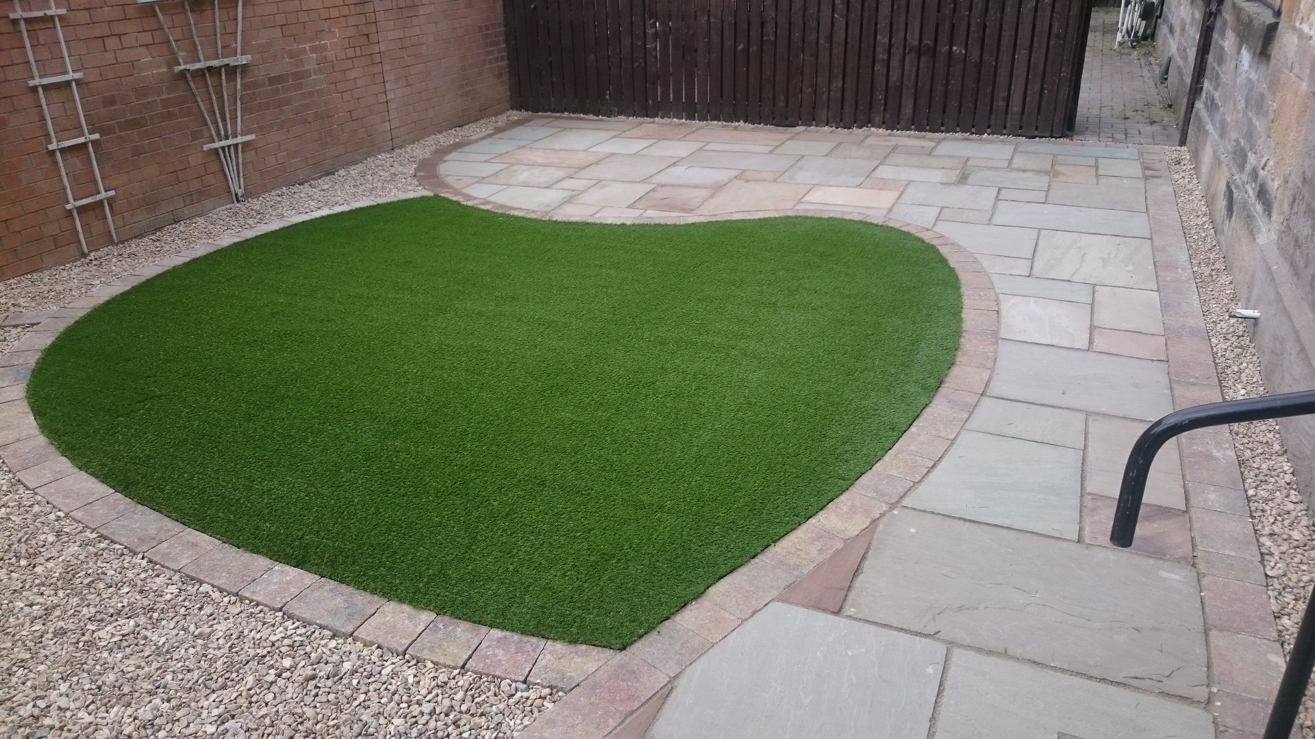 attractive garden design