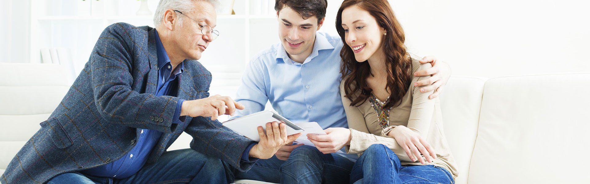 Choose our furniture report technicians