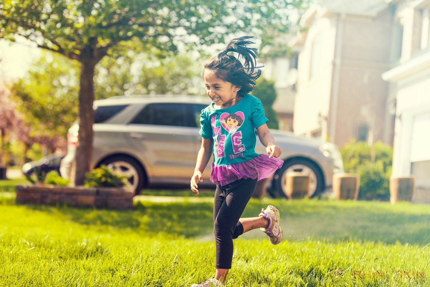 professional family photography, family portraits, photgraphy in toronto, photography in brampton, photography in oakville, photography in mississauga, family photography, family photos, children photography,