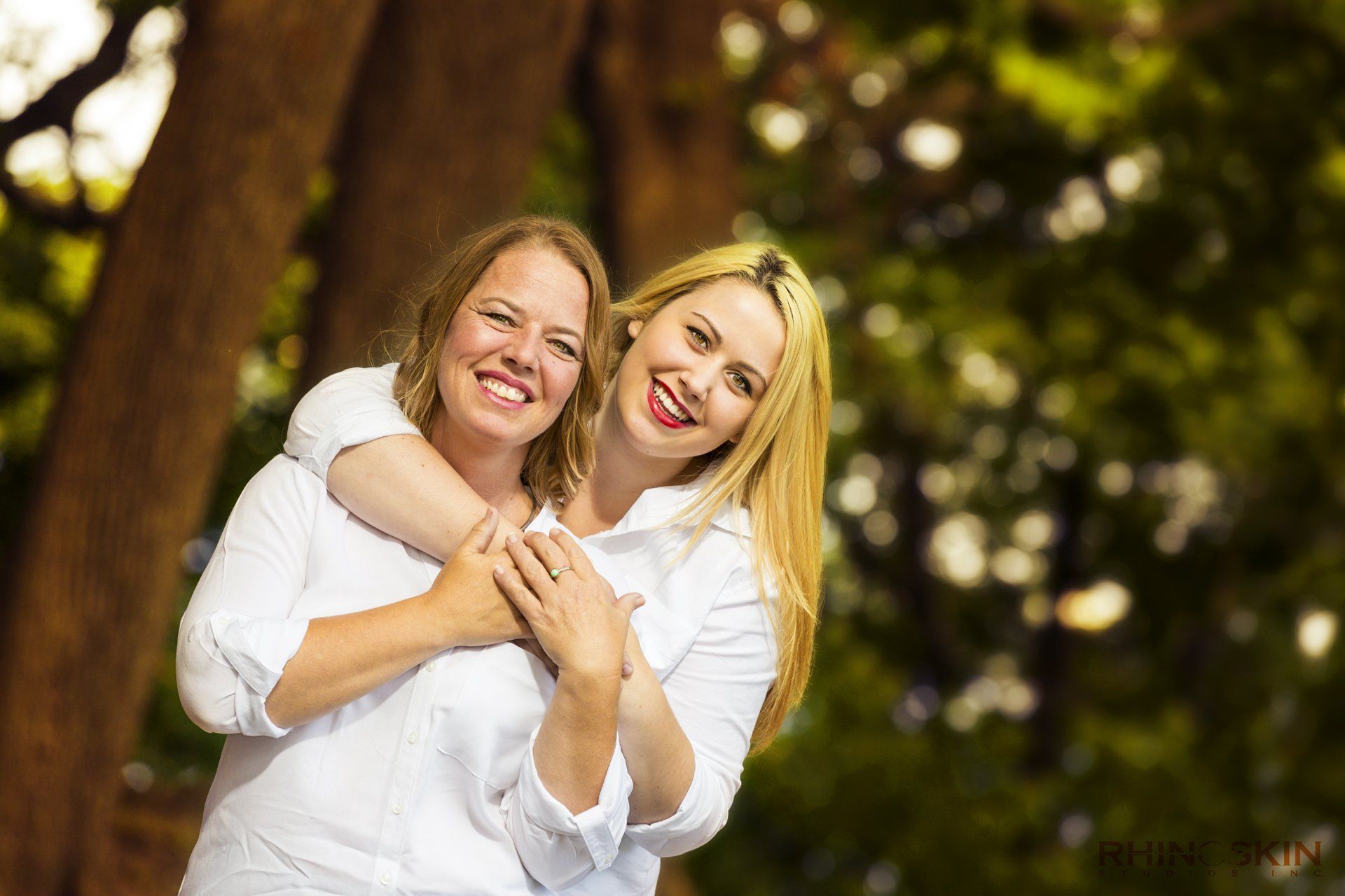 professional family photography, family portraits, photgraphy in toronto, photography in brampton, photography in oakville, photography in mississauga, family photography, family photos, children photography,