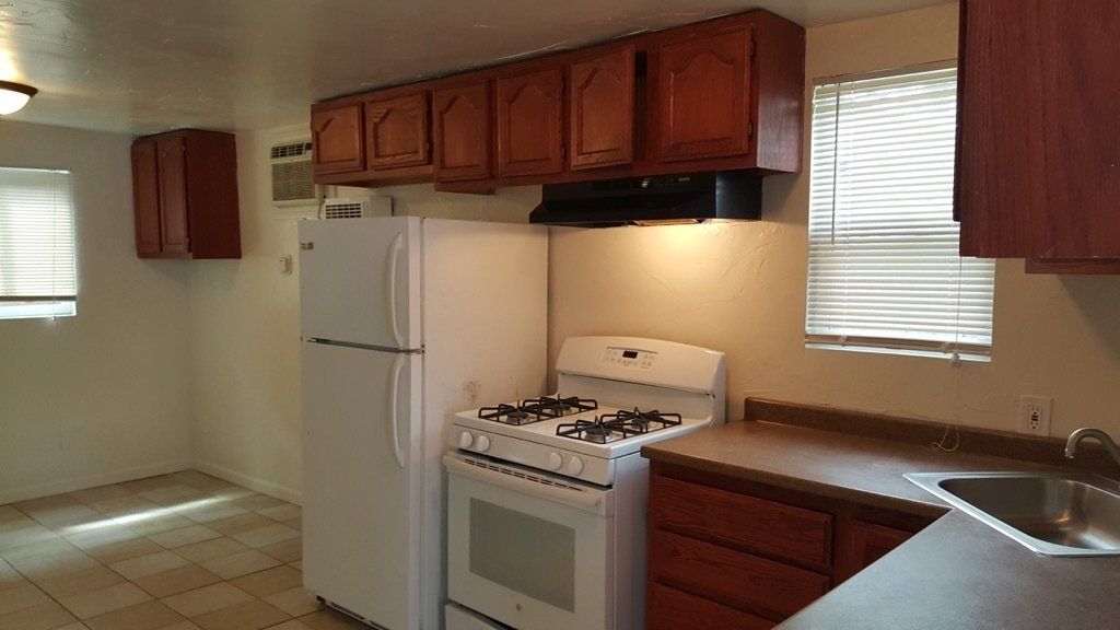 Lexington Street Apartments