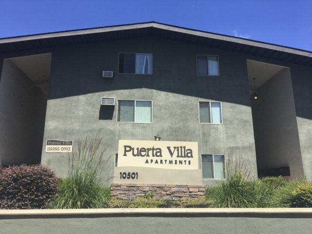 Puerta Villa