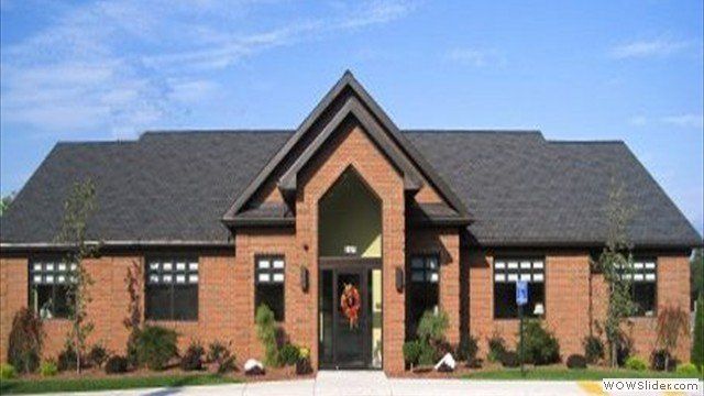 Dentist Place— Dentist Building in New Castle, PA