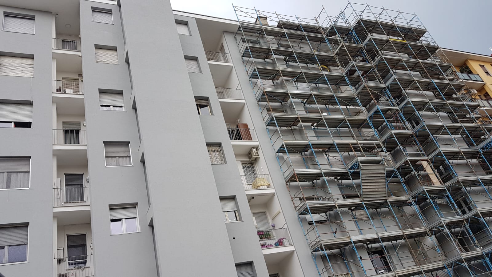 realizzazione facciate e rivestimenti