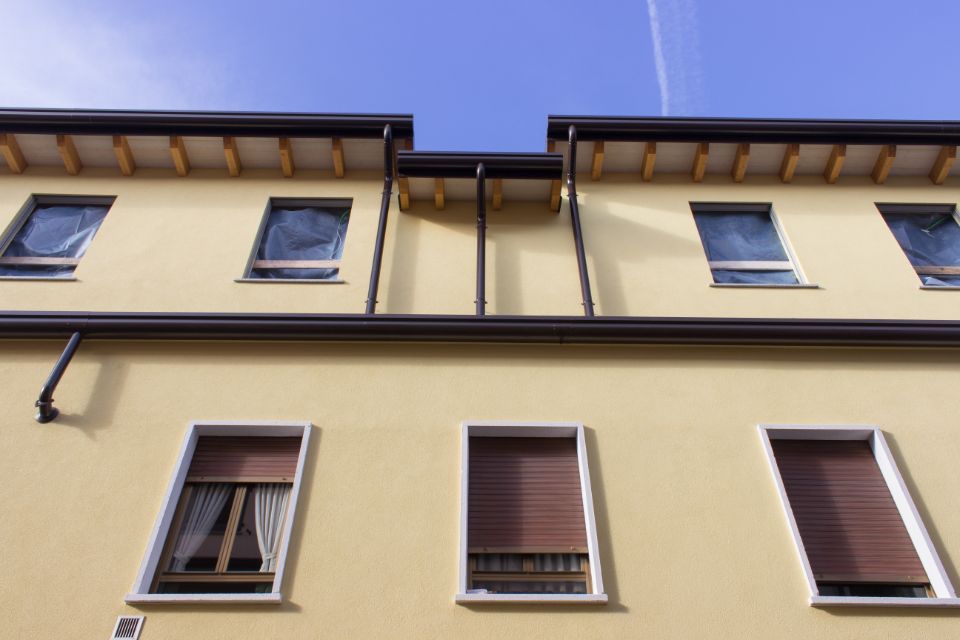 vista abitazione con struttura in legno