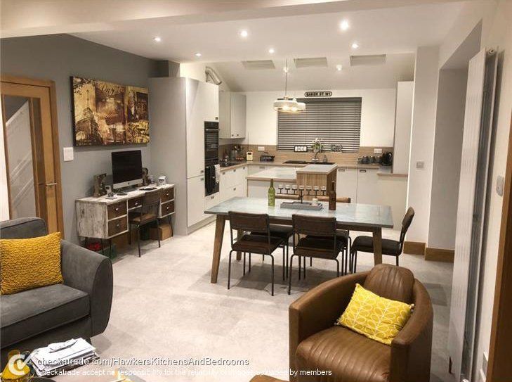 Kitchen installation and fitting example 10