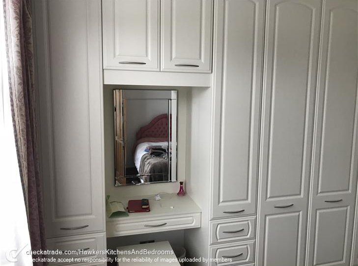 Kitchen installation and fitting example 8