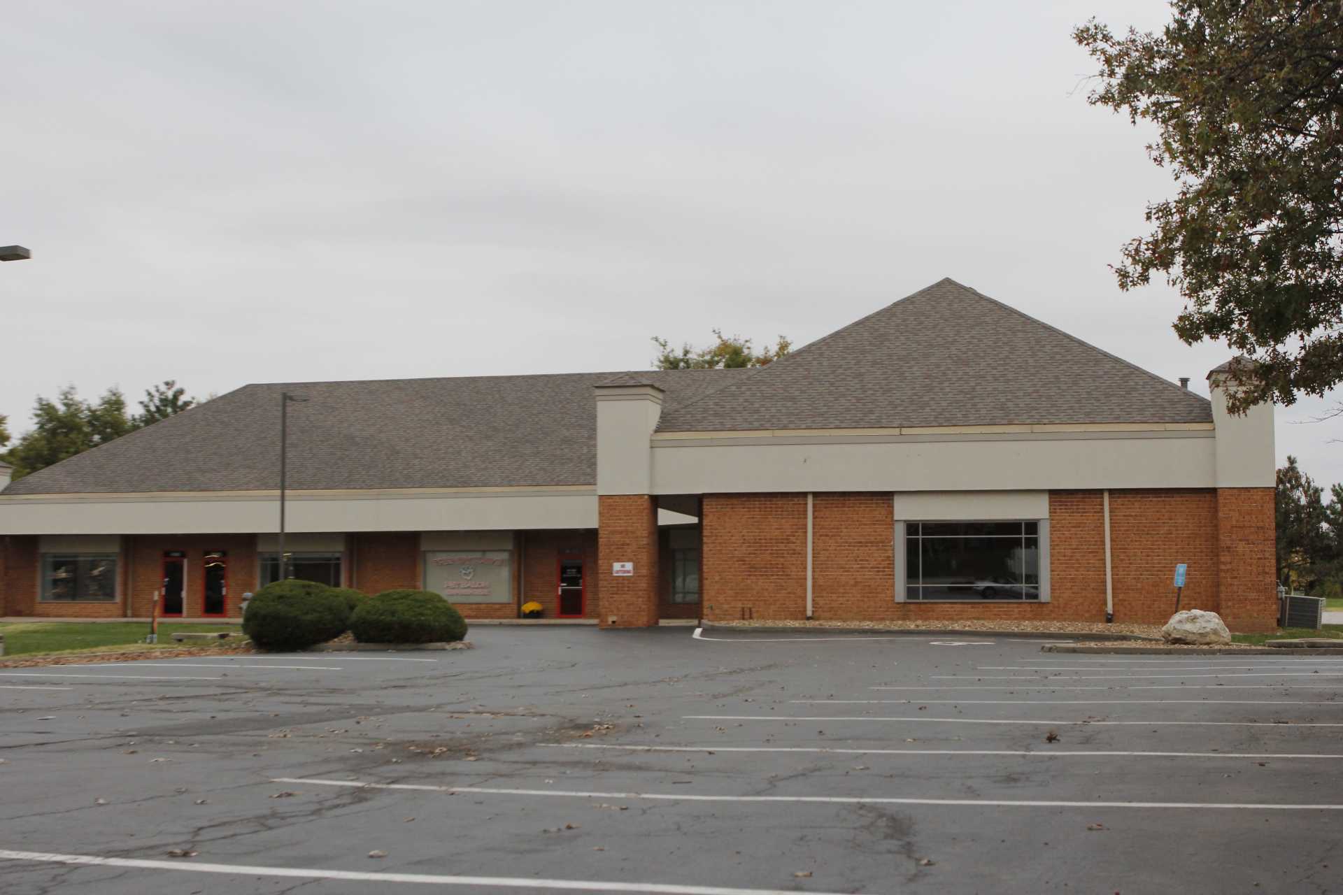 Tiffany Plaza