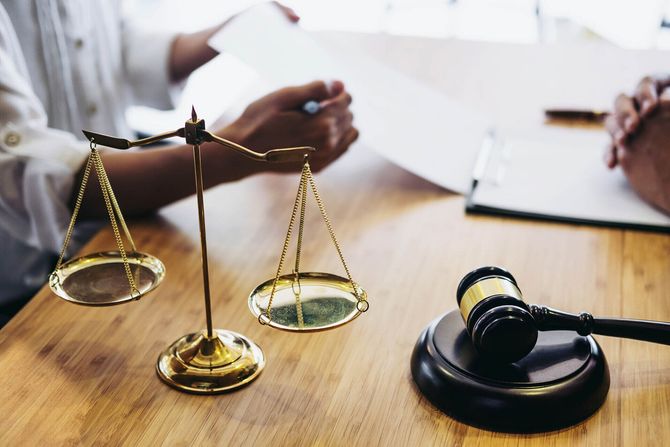 Accordi legali con avvocati