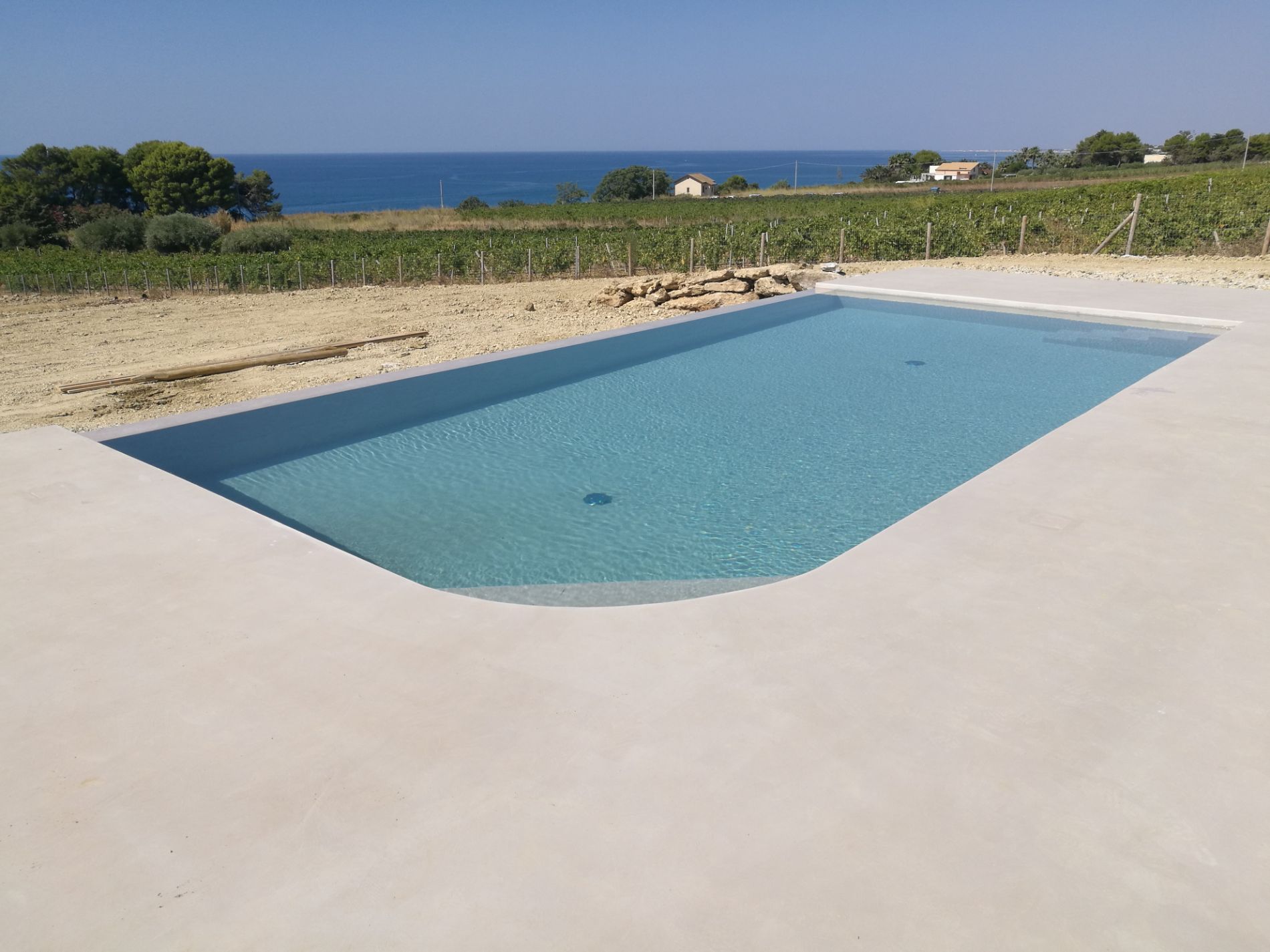 piscina sagoma