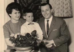 Geschichte - Christa und Helmut Seifert mit Sohn Bodo