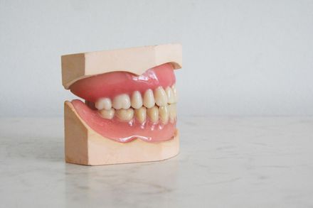 Uw eerste kunstgebit Eerste kunstgebit