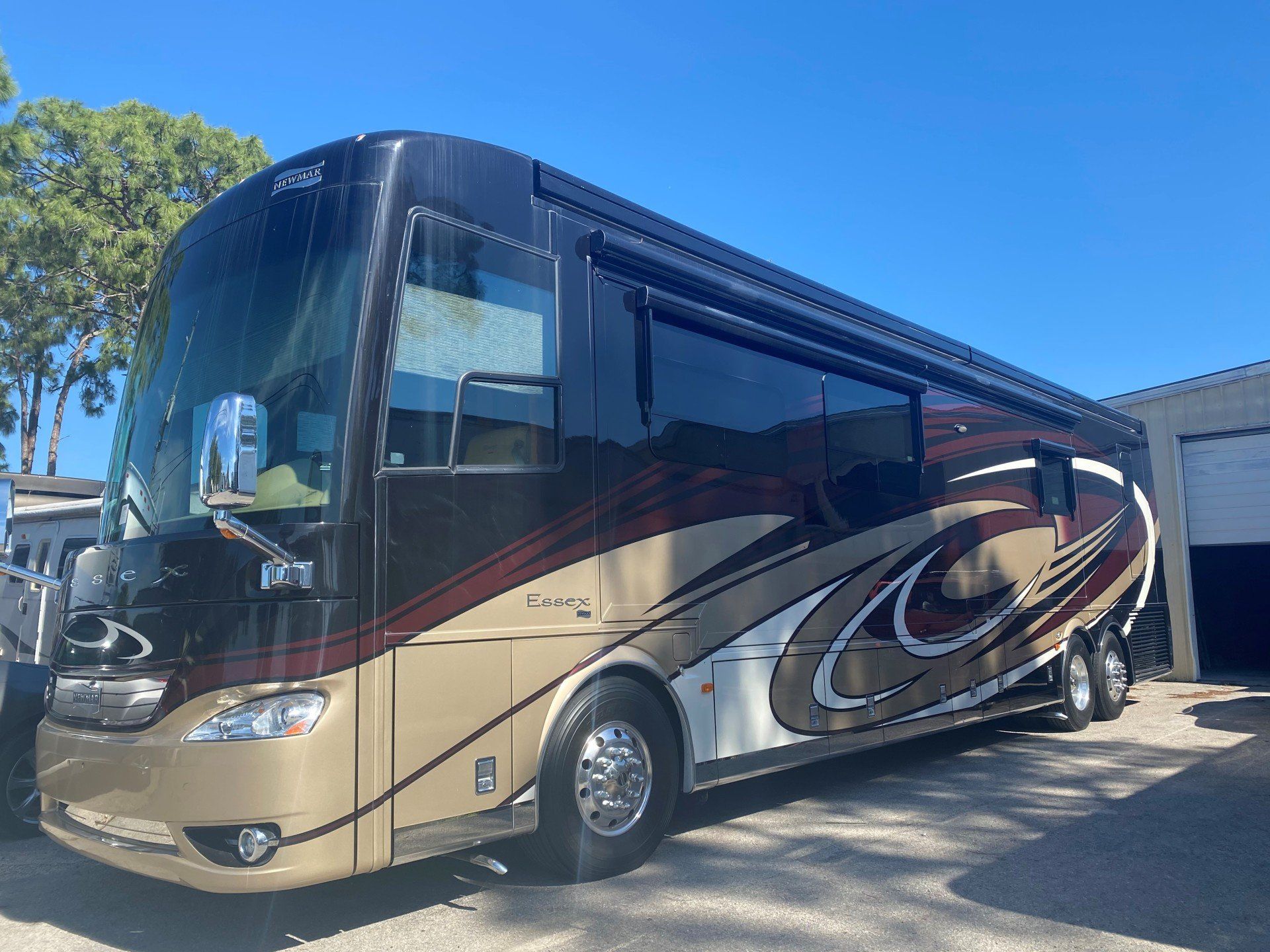 Mechanic Fixing RV — Fort Myers, FL — RV Doctor Inc. Mechanic Fixing RV — Fort Myers, FL — RV Doctor Inc.