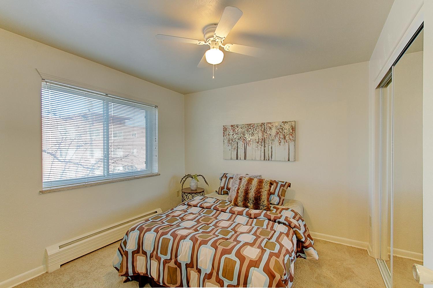 2 Bedroom