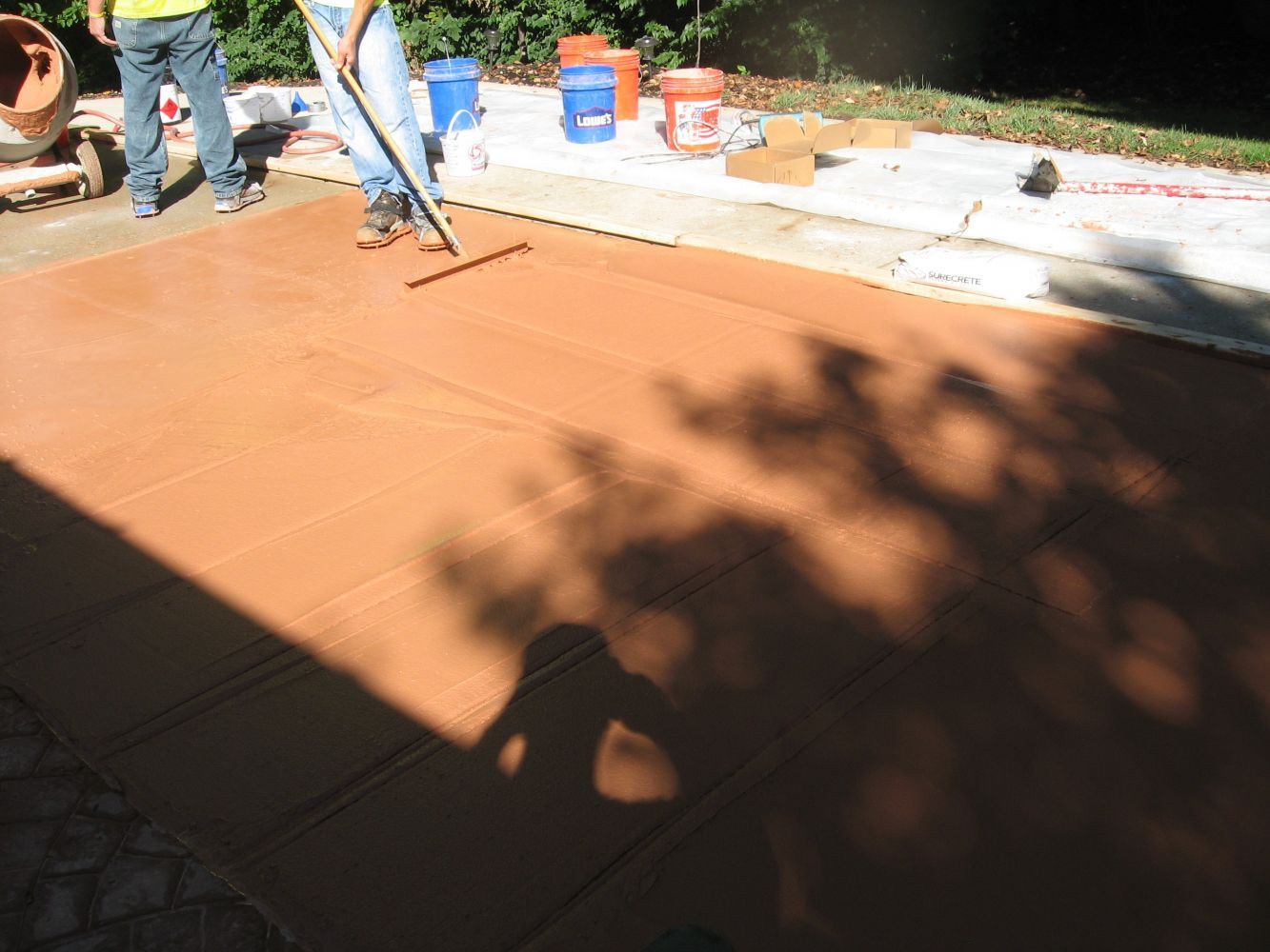 Working with concrete blocks and concrete foundations in Forest Park, OH