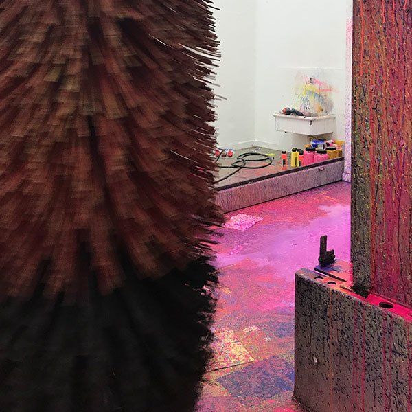 Carwash. Waschanlage mit Farbe, Absolventenrundgang HFBK Hamburg 2019, Patrick Will/ Caspar Wülfing
