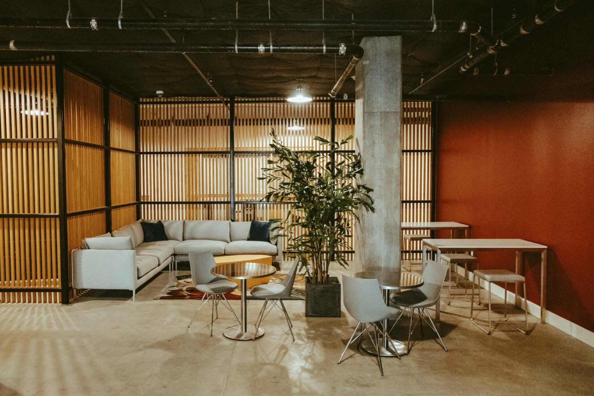 Urban Flex - St. Johns Lobby