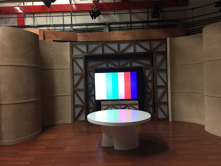 Allestimento Scenografico Studio Televisivo