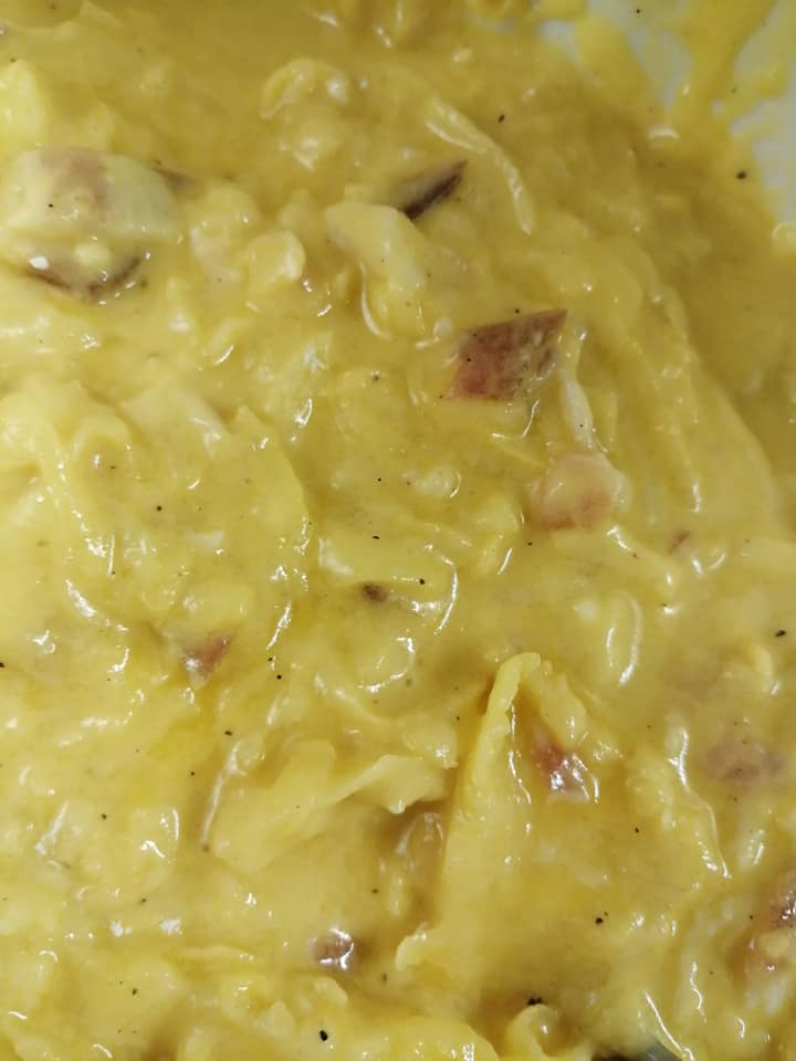 Una portate del menù del ristorante tipico