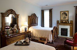 Columbus Refinishing — Clean Bed in Columbus, OH