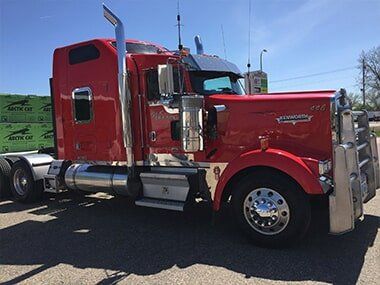 semi truck detailing - Val's Auto Beauty Center in Mandan, ND