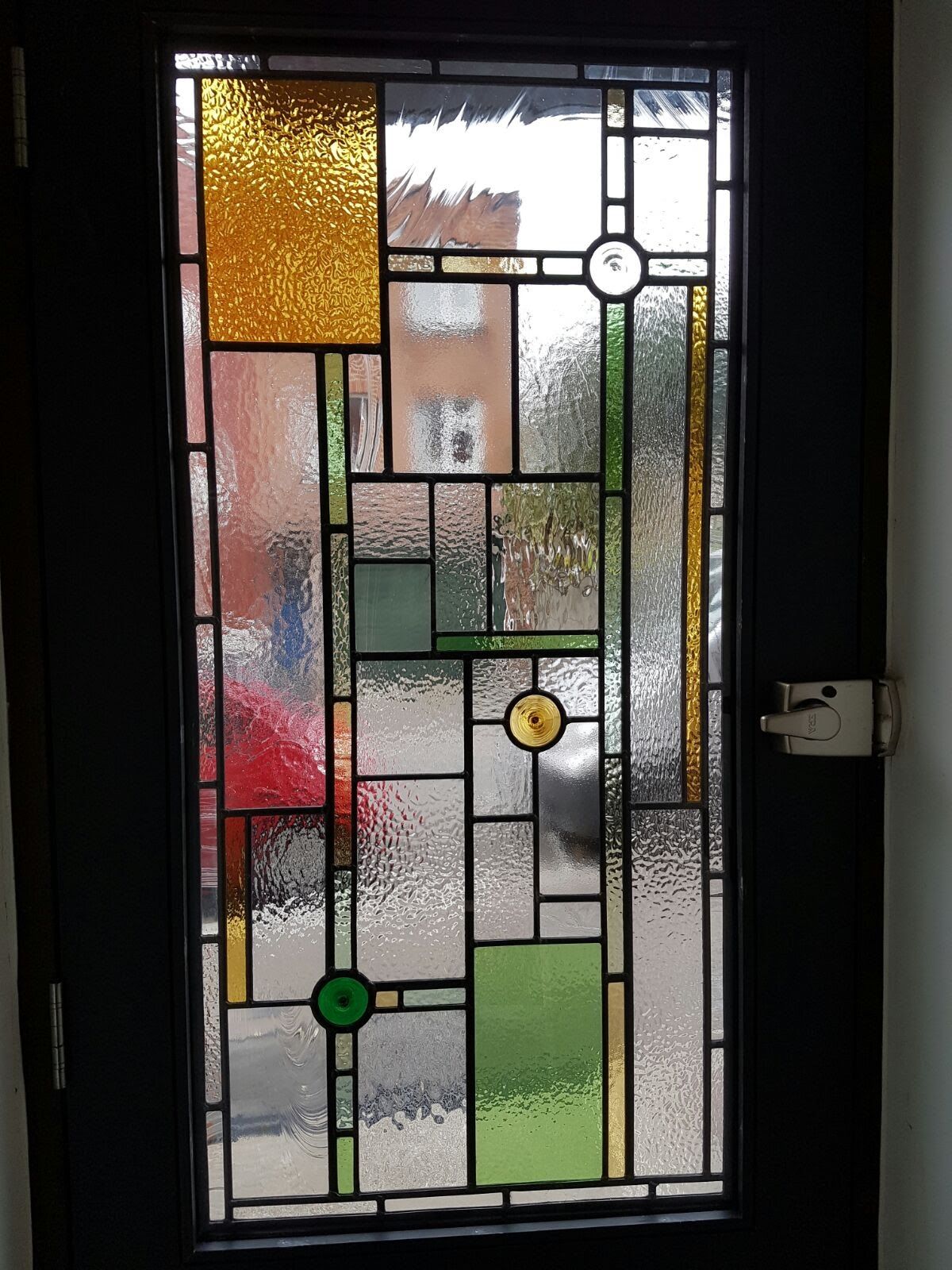 Local glass supplier