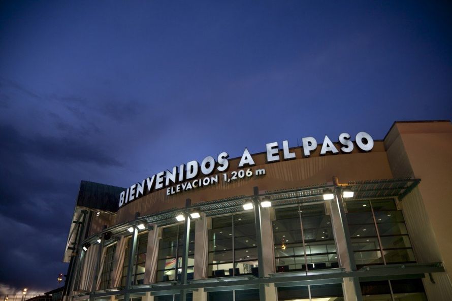 El Paso International Airport Sign