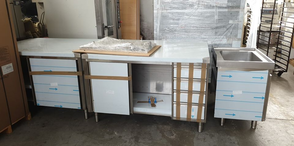 armadio frigo per pasticcerie