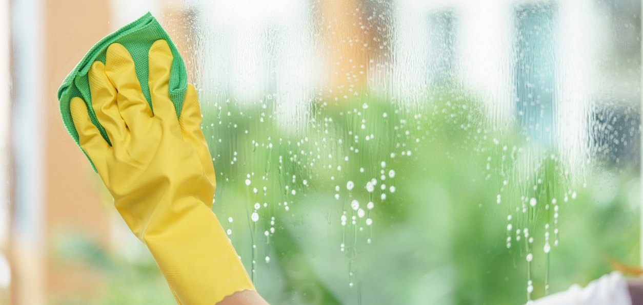cleaning window with cloth