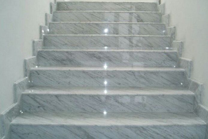 scale in marmo